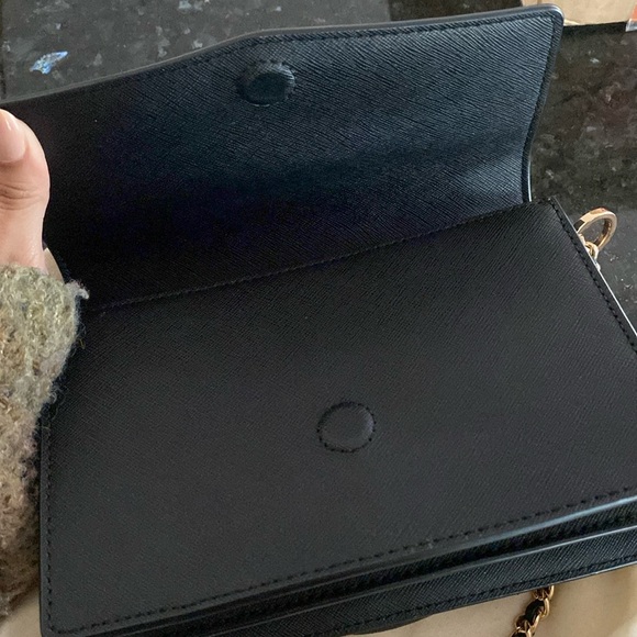 Tory Burch black crossbody - Picture 7 of 7